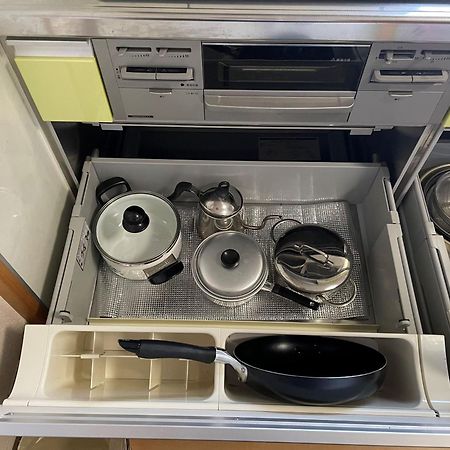 一軒家貸切り最大11人まで 114平米の平屋の和の家 駐車場2台無料 道後温泉や松山城へのアクセス抜群 Hotel Buitenkant foto