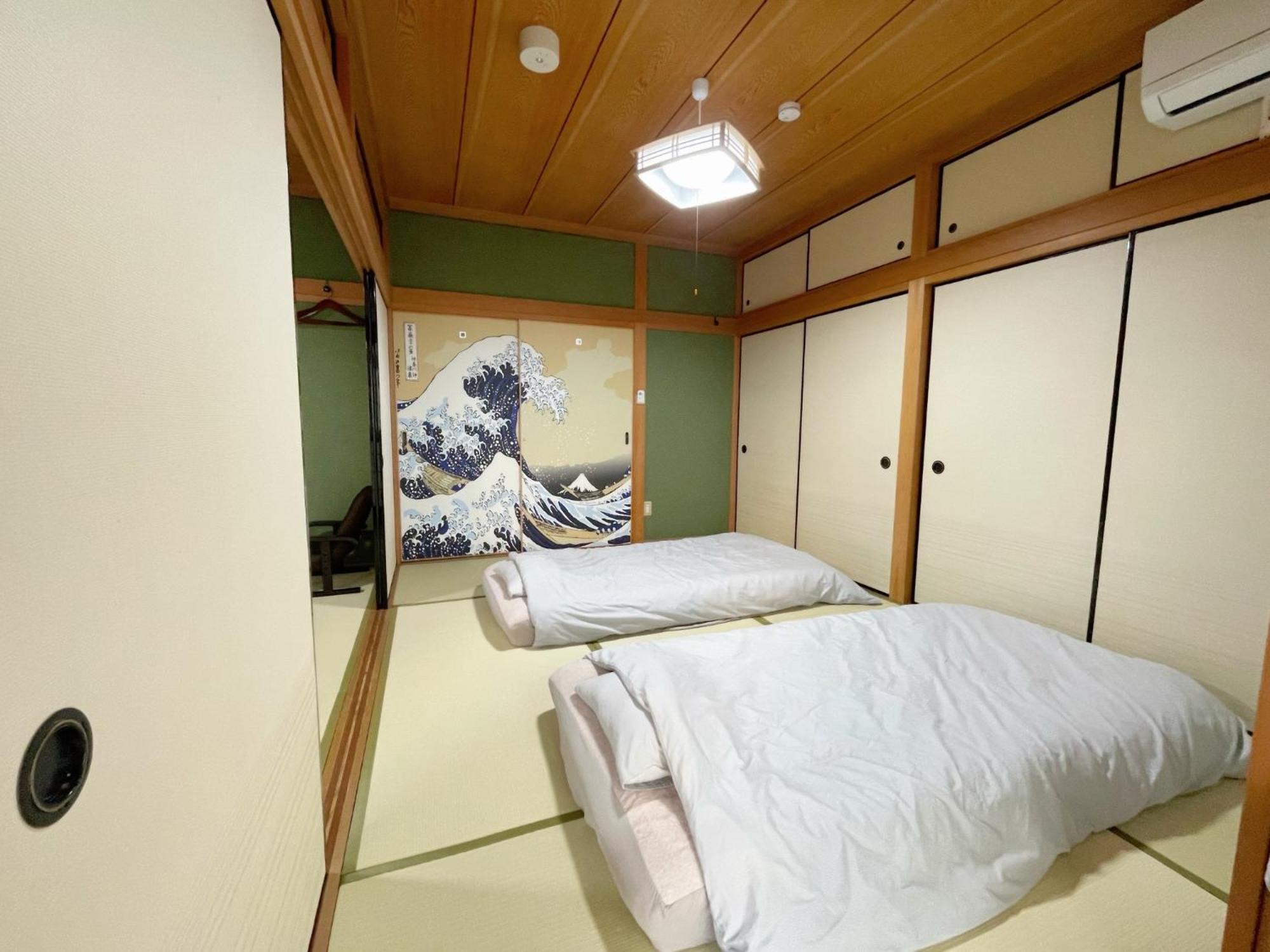 一軒家貸切り最大11人まで 114平米の平屋の和の家 駐車場2台無料 道後温泉や松山城へのアクセス抜群 Hotel Buitenkant foto